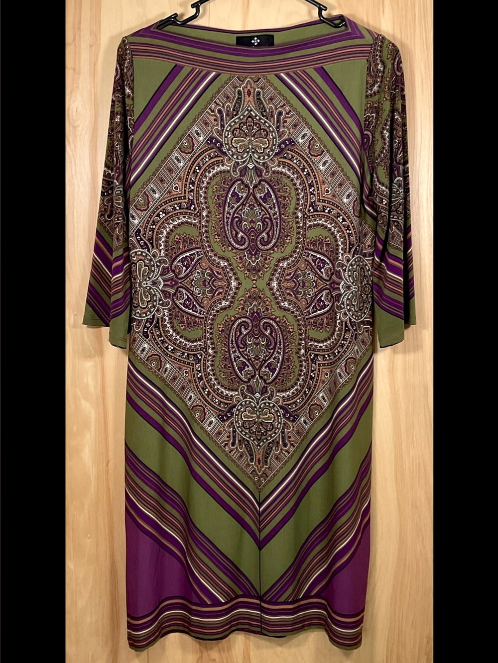 Ronni Nicole Boat Neck Midi Stretch Dress - EUC